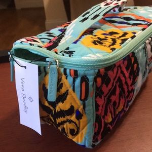Vera Bradley large make up bag NWT